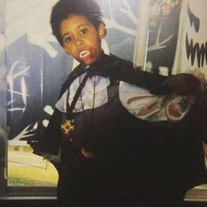 Meet your Posher, Elijah